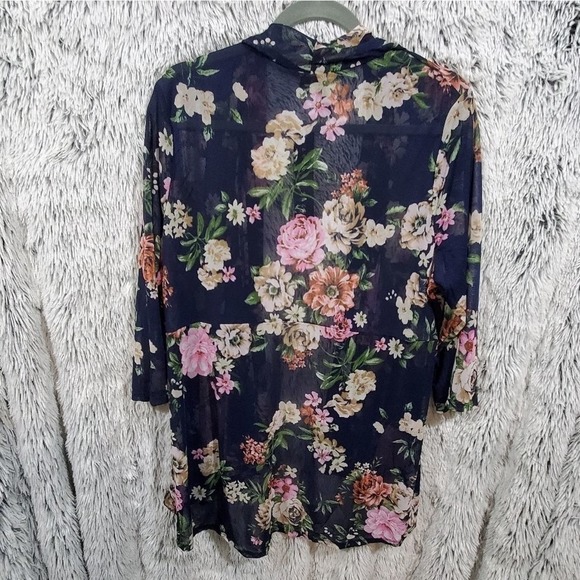 Gorgeous floral kimono coverup‎ cardigan plus - Picture 6 of 7